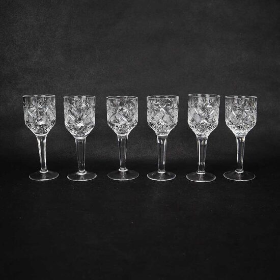 Kristāla liķiera glāzes Dienvidslāvu