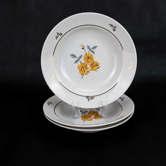 Spīdola pusporcijas zupas šķīvji ar dzeltenu rozi