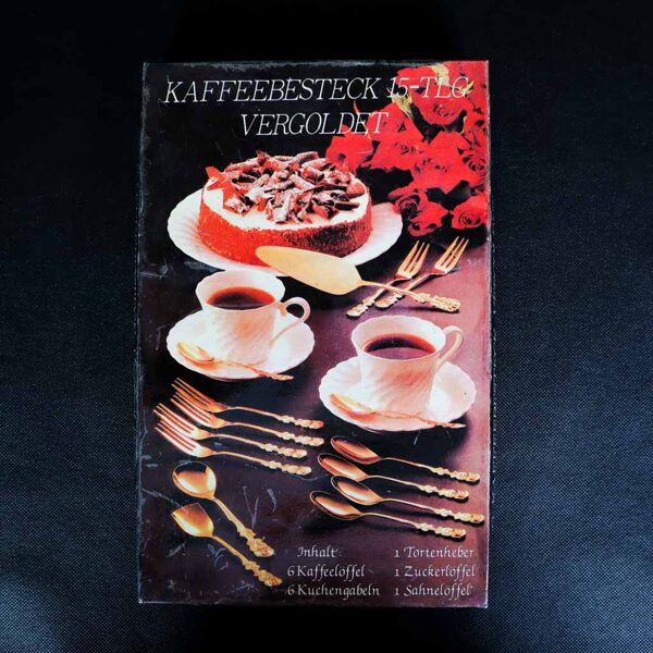 Galda piederumu komplekts kafijai